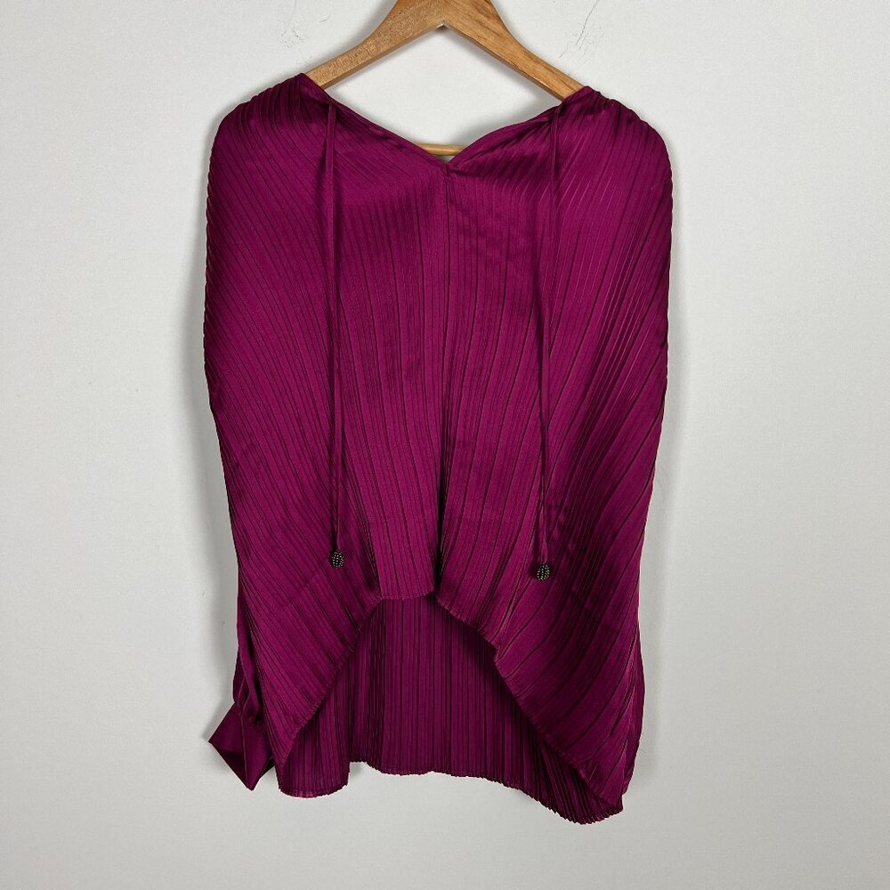 2/$30 Daniel Rainn Top Small
